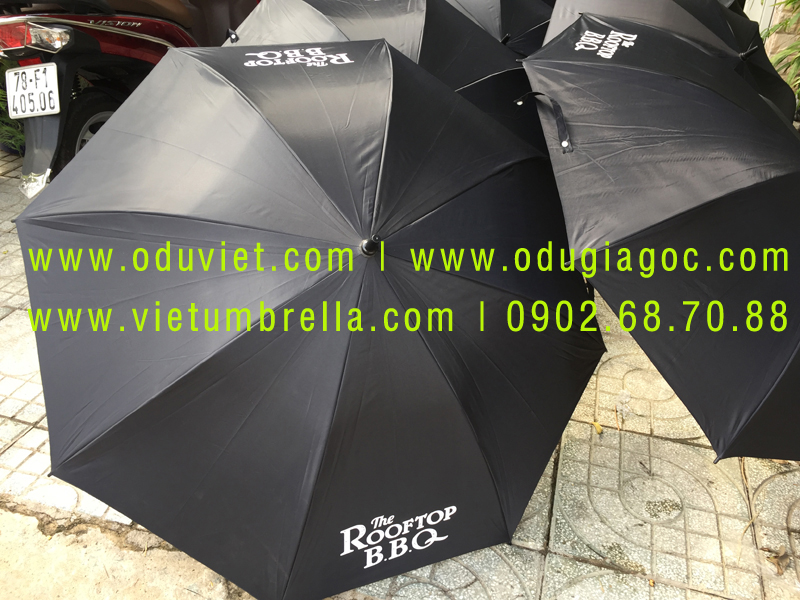 xưởng sản xuất ô dù cầm tay in logo quảng cáo